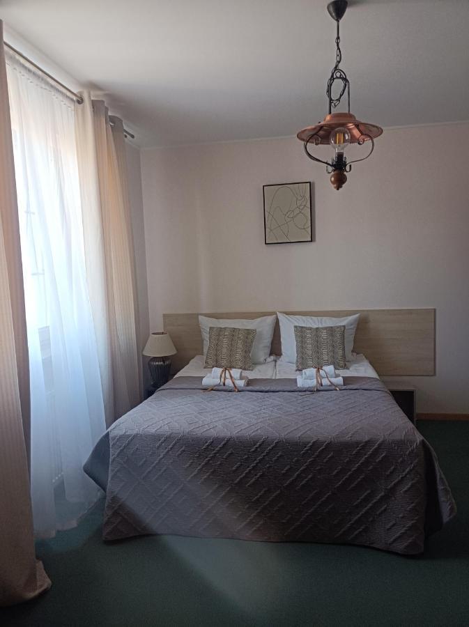 Villa Zdrojowa Otmuchow Ngoại thất bức ảnh